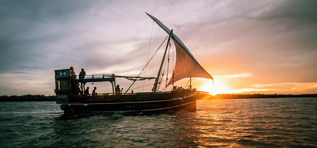 Mida Creek dhow sunset